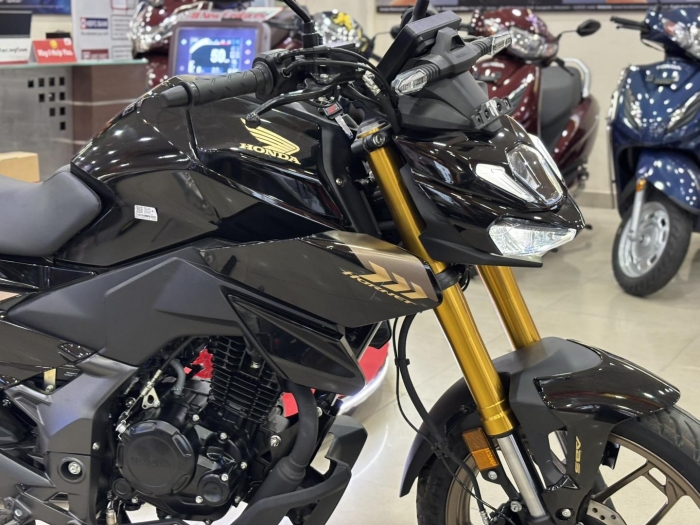 Honda chính thức mở bán ‘huyền thoại côn tay’ 125cc mới giá 29 triệu đồng: Đại chiến Yamaha Exciter 1 Honda chính thức mở bán ‘huyền thoại côn tay’ 125cc mới giá 29 triệu đồng: Đại chiến Yamaha Exciter