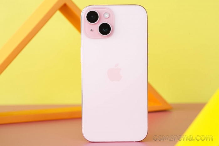iPhone 14 và iPhone 15 xả kho, cặp đôi iPhone tầm trung hấp dẫn nhất tháng 9, dễ mua hơn iPhone 17 1 iPhone 14 và iPhone 15 xả kho, cặp đôi iPhone tầm trung hấp dẫn nhất tháng 9, dễ mua hơn iPhone 17