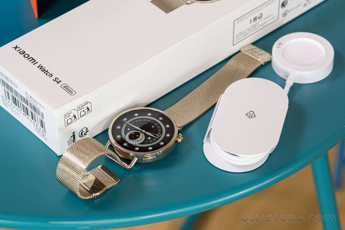 Mở hộp Xiaomi Watch S4 41mm: Smartwatch nhỏ gọn, tinh tế và sang trọng cho cổ tay nhỏ mo hop xiaomi watch s4 41mm smartwatch nho gon tinh te va sang trong cho co tay nho