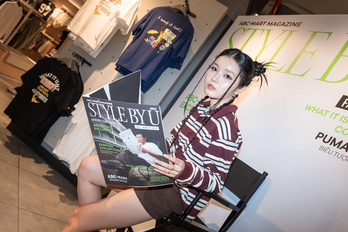 ABC-MART ra mắt BST áo thun và giày thể thao độc quyền – khuấy động mùa Thu Đông 2025 7 ABC-MART ra mắt BST áo thun và giày thể thao độc quyền – khuấy động mùa Thu Đông 2025 abc mart ra mat bst ao thun va giay the thao doc quyen khuay dong mua thu dong 2025