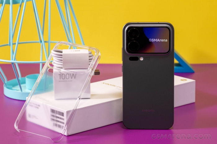 Mở hộp, trên tay Xiaomi 17 Pro Max: ‘Flagship 2 màn hình’ khiến iPhone 17 Pro Max phải dè chừng mo hop tren tay xiaomi 17 pro max flagship 2 man hinh khien iphone 17 pro max phai de chung