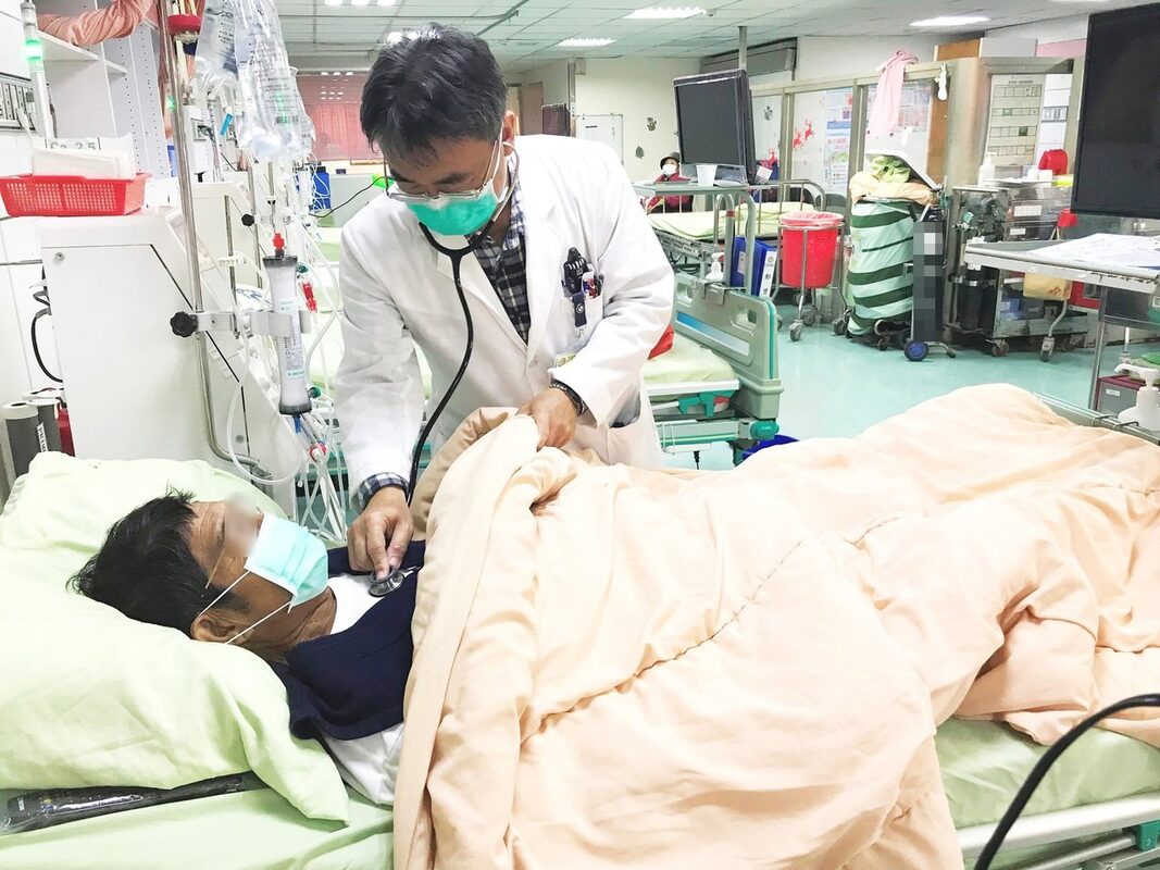 Nam sinh 16 tuổi suy thận vì ăn món ngon này mỗi đêm 1 Nam sinh 16 tuổi suy thận vì ăn món ngon này mỗi đêm
