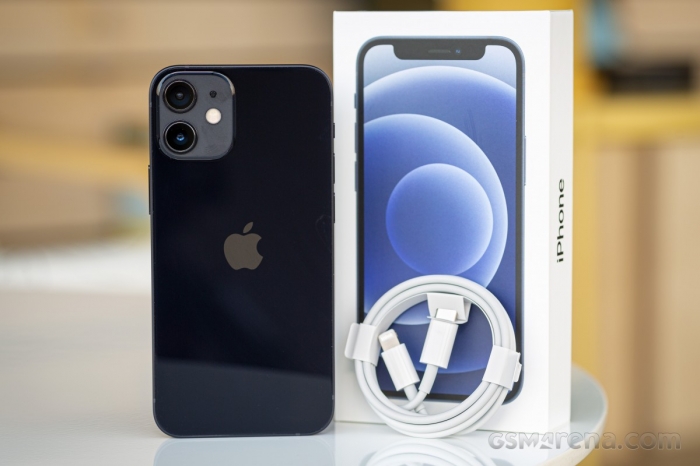 Tin công nghệ trưa 30/10: iPhone 12 mini hấp dẫn, Nothing Phone (3a) ra mắt, iPhone 17 Pro giảm giá, Galaxy A06 siêu rẻ