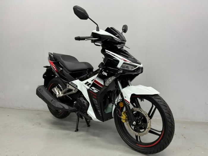 Tin xe máy 4/10: ‘Chiến binh côn tay’ 183cc mới cập bến về đại lý, chất hơn Honda Winner R, giá mềm