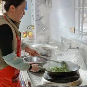 2 loại gia vị nhiều người ăn mỗi ngày là “chất xúc tác” gây ung thư tuyến giáp 2 loai gia vi nhieu nguoi an moi ngay la chat xuc tac gay ung thu tuyen giap