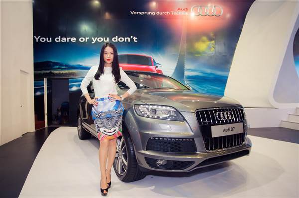 ‘Choáng’ với loạt ‘siêu xe’ đình đám qua tay Trương Ngọc Ánh, dân mạng 'phát sốt' vì độ chịu chơi 1 ‘Choáng’ với loạt ‘siêu xe’ đình đám qua tay Trương Ngọc Ánh, dân mạng 'phát sốt' vì độ chịu chơi