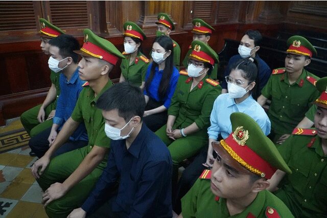 Lời nói sau cùng của các bị cáo vụ kẹo Kera: Thùy Tiên ‘Cảm ơn cơ quan điều tra đã phát hiện vụ án’