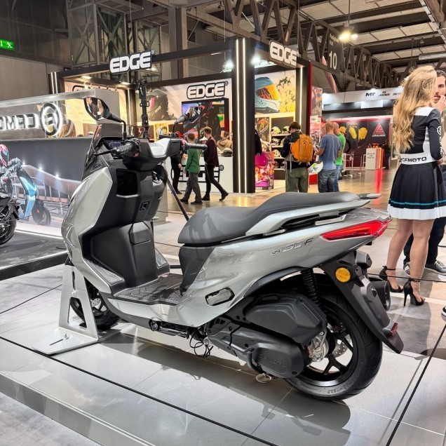 Tin xe hot 24/11: Ra mắt ‘vua xe ga’ 125cc mới cực sang chảnh, đe dọa Honda SH với giá dự kiến rẻ 1 Tin xe hot 24/11: Ra mắt ‘vua xe ga’ 125cc mới cực sang chảnh, đe dọa Honda SH với giá dự kiến rẻ