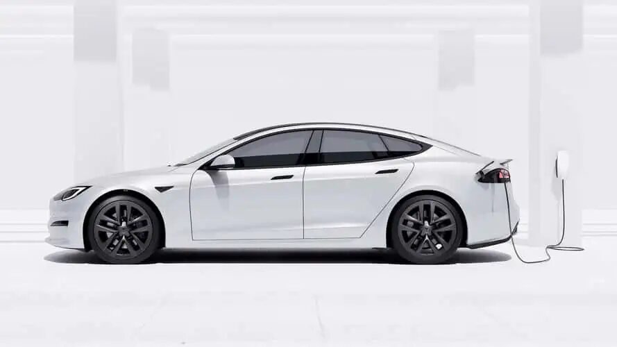Vì sao Tesla vẫn duy trì Model S suốt 12 năm – và điều gì sẽ đến tiếp theo? 1 Vì sao Tesla vẫn duy trì Model S suốt 12 năm – và điều gì sẽ đến tiếp theo?