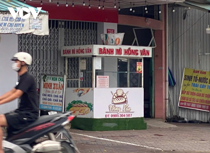 Số người ngộ độc do ăn bánh mì ở Quảng Ngãi tiếp tục tăng mạnh 1 Số người ngộ độc do ăn bánh mì ở Quảng Ngãi tiếp tục tăng mạnh