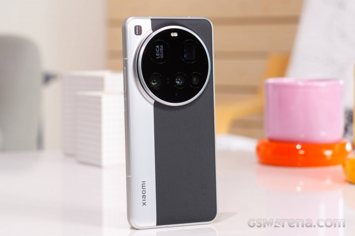 Tin công nghệ tối 30/12: Xiaomi 15 Ultra giảm sâu, iPhone 16 Plus rẻ nhất, OPPO Find N3 Flip rẻ, Realme 15 Pro siêu hot 1 Tin công nghệ tối 30/12: Xiaomi 15 Ultra giảm sâu, iPhone 16 Plus rẻ nhất, OPPO Find N3 Flip rẻ, Realme 15 Pro siêu hot