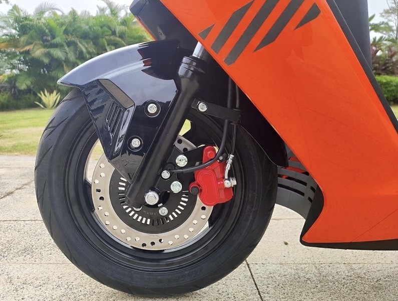 Tin xe hot 8/12: ‘Khắc tinh’ của Honda Vision ra mắt giá 22 triệu đồng, trang bị 'trên cơ' SH Mode