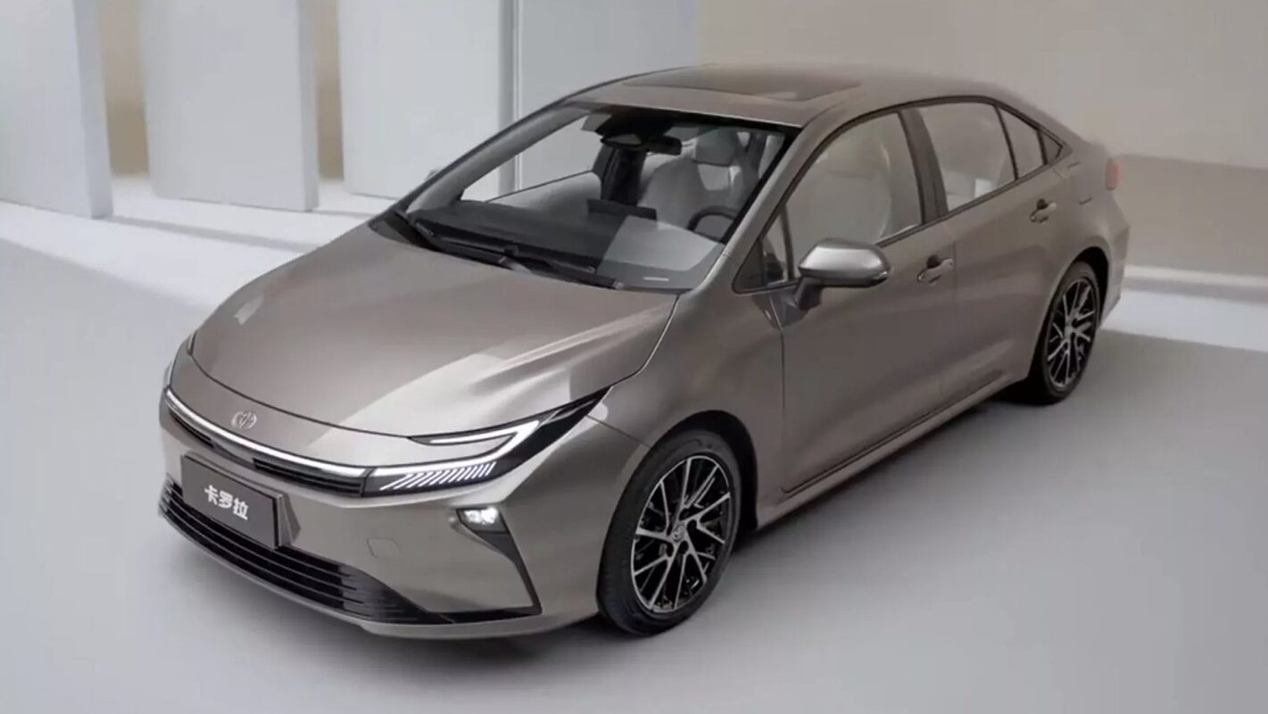 Toyota Corolla 2026 bản nâng cấp ra mắt: Trục cơ sở kéo dài, nội thất rộng rãi, thêm công nghệ mới toyota corolla 2026 ban nang cap ra mat truc co so keo dai noi that rong rai them cong nghe moi