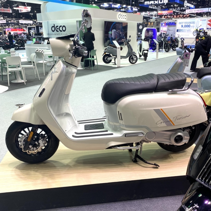 ‘Vua xe ga’ 150cc mới của Anh chính thức ra mắt giá 55 triệu đồng: Được săn đón hơn cả Honda SH Mode 10 ‘Vua xe ga’ 150cc mới của Anh chính thức ra mắt giá 55 triệu đồng: Được săn đón hơn cả Honda SH Mode vua xe ga 150cc moi cua anh chinh thuc ra mat gia 55 trieu dong duoc san don hon ca honda sh mode