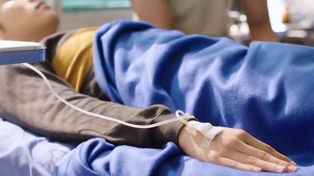 5 thay đổi ở vùng đầu và mặt CẢNH BÁO gan sắp "cứng như đá", xơ xác vì bệnh tật 1 5 thay đổi ở vùng đầu và mặt CẢNH BÁO gan sắp "cứng như đá", xơ xác vì bệnh tật