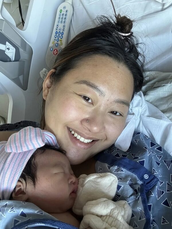 Người phụ nữ mọc thêm bầu ngực thứ ba sau khi sinh con, chuyên gia lý giải 3 Người phụ nữ mọc thêm bầu ngực thứ ba sau khi sinh con, chuyên gia lý giải nguoi phu nu moc them bau nguc thu ba sau khi sinh con chuyen gia ly giai