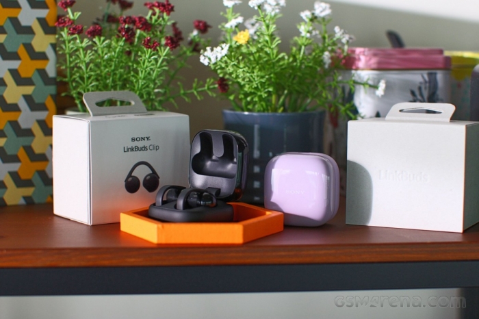 Mở hộp Sony LinkBuds Clip: Tai nghe kẹp tai độc đáo, âm thanh 360 Reality Audio, pin tới 37 giờ đầy ấn tượng 1 Mở hộp Sony LinkBuds Clip: Tai nghe kẹp tai độc đáo, âm thanh 360 Reality Audio, pin tới 37 giờ đầy ấn tượng