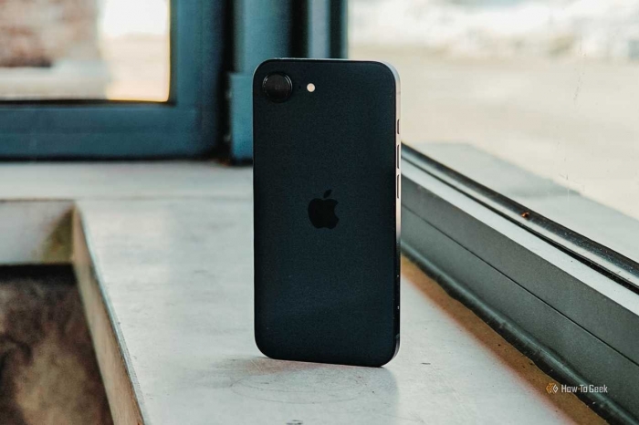 iPhone 17e ra mắt, chốt mua ngay iPhone 16e giá rẻ hơn 4 triệu đồng vẫn 'hời' chán 1 iPhone 17e ra mắt, chốt mua ngay iPhone 16e giá rẻ hơn 4 triệu đồng vẫn 'hời' chán