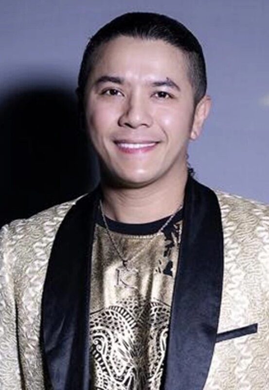 'Tất tần tật' về Kasim Hoàng Vũ: Có khiếu nghệ thuật từ bé đến đỉnh cao sự nghiệp và qua đời tại Mỹ tat tan tat ve kasim hoang vu co khieu nghe thuat tu be den dinh cao su nghiep va qua doi tai my