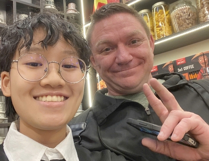 Cuộc gặp định mệnh và câu hỏi của bác sĩ Mỹ khiến cô gái ung thư máu bật khóc cuoc gap dinh menh va cau hoi cua bac si my khien co gai ung thu mau bat khoc