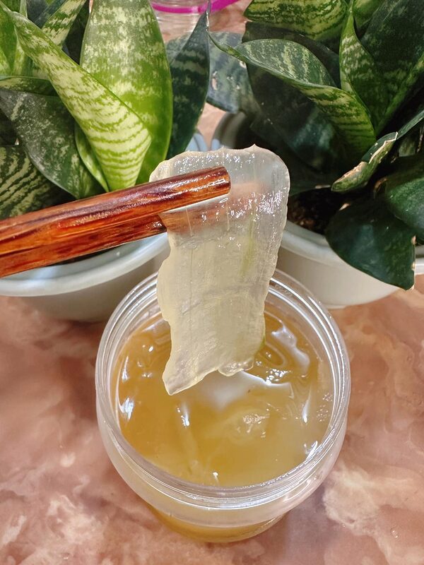 Uống nước nha đam kèm 1 thứ vừa bổ đại tràng, vừa tốt như bôi 1 lớp "kem chống nắng" kiêm "kem nhả nắng tự nhiên" uong nuoc nha dam kem 1 thu vua bo dai trang vua tot nhu boi 1 lop kem chong nang kiem kem nha nang tu nhien